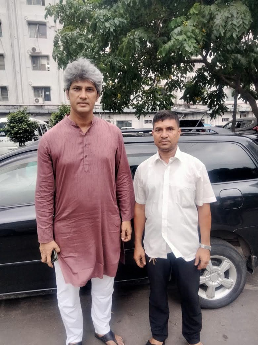 পরিকল্পনা মন্ত্রণালয়ের প্রতিমন্ত্রী জোনায়েদ সাকির সঙ্গে মো. ইউসুফ।